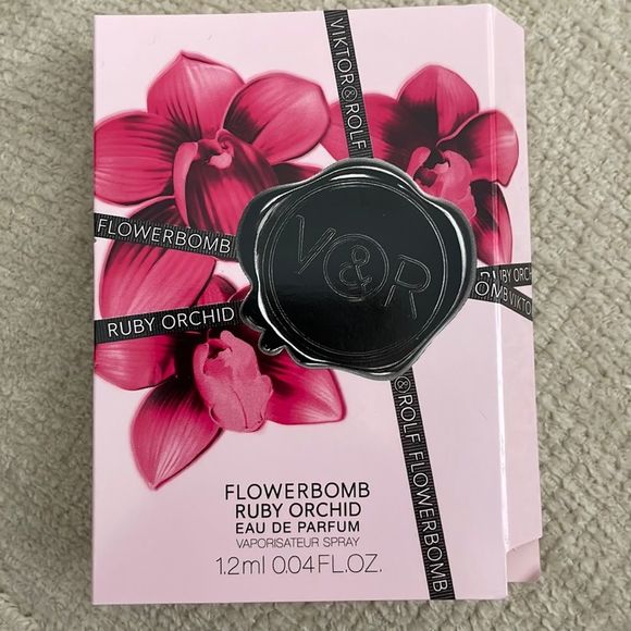 Viktor & Rolf Other - Viktor & Rolf Flower Bomb NEW